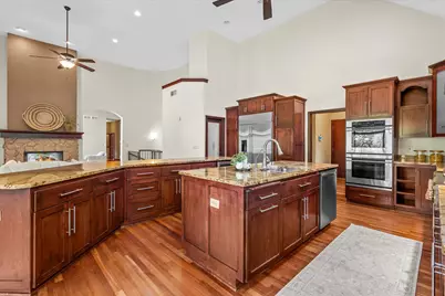 4042  Coopers Hawk Dr, Richfield, WI 53033 - Photo 18