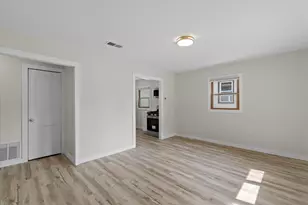 3428 S 3rd St, Milwaukee, WI 53207 - Photo 8