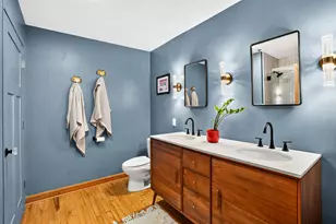 215 W Maple St, Milwaukee, WI 53204 - Photo 28