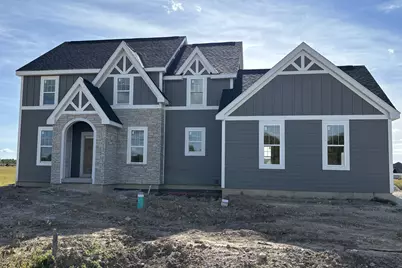9333 W Cob Dr, Mequon, WI 53097 - Photo 1