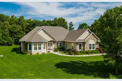 W209N11385  Reger Ct, Germantown, WI 53022 - Photo 54