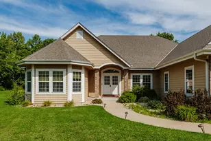 W209N11385 Reger Ct, Germantown, WI 53022 - Photo 44