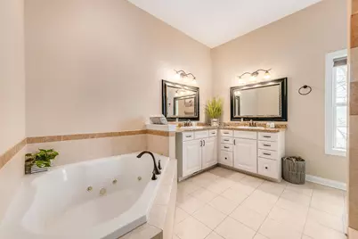 W209N11385  Reger Ct, Germantown, WI 53022 - Photo 26