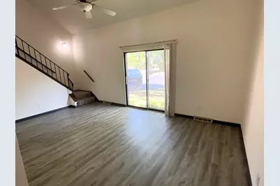 4085 W College Ave #4085, Franklin, WI 53221 - Photo 2