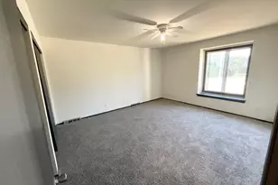 4085 W College Ave, Franklin, WI 53221 - Photo 6