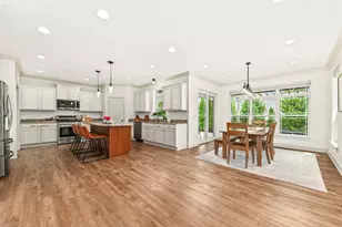 1311 Prairie Creek Blvd, Oconomowoc, WI 53066 - Photo 8