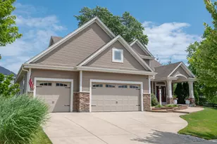 1311 Prairie Creek Blvd, Oconomowoc, WI 53066 - Photo 42