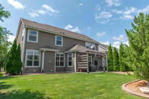 1311 Prairie Creek Blvd, Oconomowoc, WI 53066 - Photo 46