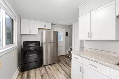 1105  19th St, La Crosse, WI 54601 - Photo 6