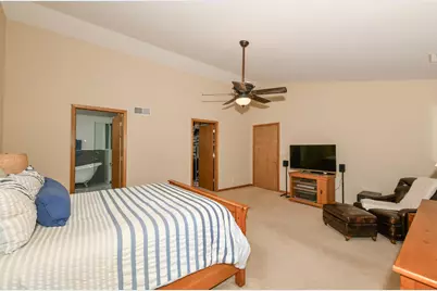 371  Frost Dr, Williams Bay, WI 53191 - Photo 36
