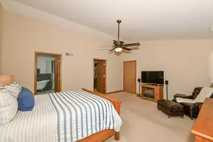 371 Frost Dr, Williams Bay, WI 53191 - Photo 36