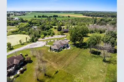2855  Augusta Way, Manitowoc Rapids, WI 54230 - Photo 22