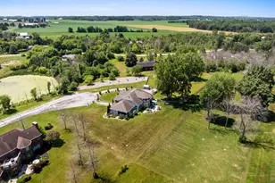 2855 Augusta Way, Manitowoc Rapids, WI 54230 - Photo 22