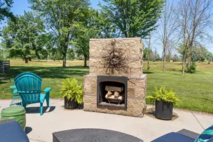 2855 Augusta Way, Manitowoc Rapids, WI 54230 - Photo 16