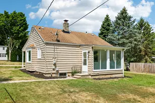 4650 S 109th St, Greenfield, WI 53228 - Photo 24