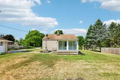 4650 S 109th St, Greenfield, WI 53228 - Photo 22