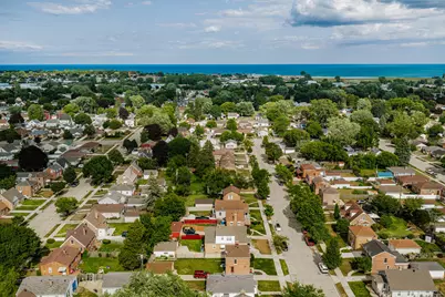 2408  Mitchell St, Racine, WI 53403 - Photo 38