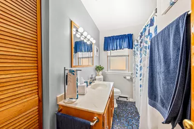 2408  Mitchell St, Racine, WI 53403 - Photo 18
