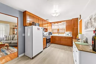 2408 Mitchell St, Racine, WI 53403 - Photo 12