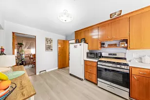 2408 Mitchell St, Racine, WI 53403 - Photo 16