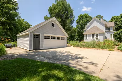 W247S8375  Stonehill Dr, Vernon, WI 53149 - Photo 16