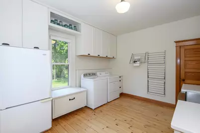 W247S8375  Stonehill Dr, Vernon, WI 53149 - Photo 36