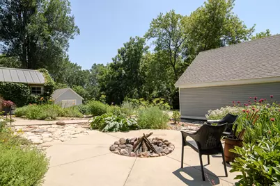 W247S8375  Stonehill Dr, Vernon, WI 53149 - Photo 10