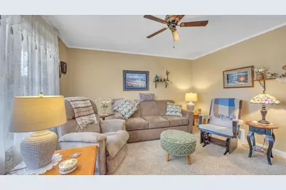 1218  Georgia Ave, Sheboygan, WI 53081 - Photo 4