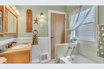 1218  Georgia Ave, Sheboygan, WI 53081 - Photo 14
