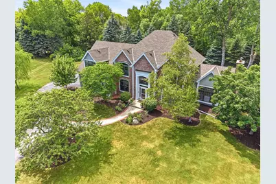 10105 N Parkside Ct, Mequon, WI 53092 - Photo 76