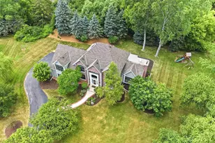 10105 N Parkside Ct, Mequon, WI 53092 - Photo 68