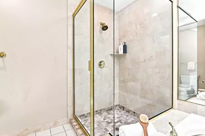 10105 N Parkside Ct, Mequon, WI 53092 - Photo 40