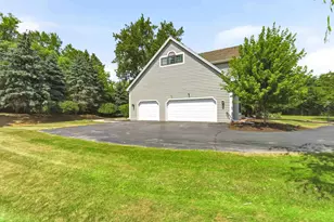 10105 N Parkside Ct, Mequon, WI 53092 - Photo 80