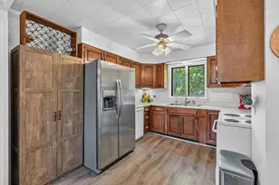 30421 Forest Dr, Burlington, WI 53105 - Photo 14