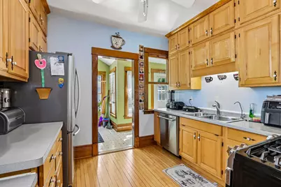 1719  Park Ave, Racine, WI 53403 - Photo 12