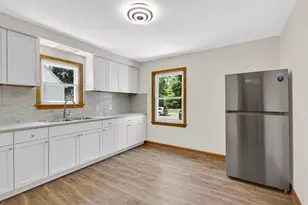 3716 S 19th St, Milwaukee, WI 53221 - Photo 10
