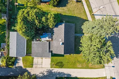 2912  Adams St, Two Rivers, WI 54241 - Photo 46