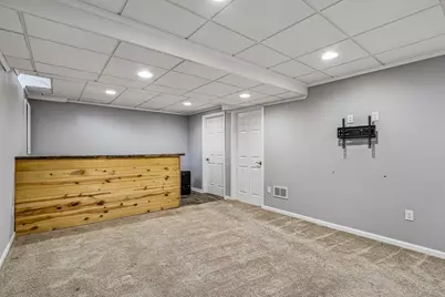 2301  Linda Ct, Waukesha, WI 53188 - Photo 34
