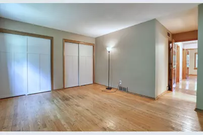 N52W21868  Virginia Ln, Menomonee Falls, WI 53051 - Photo 20