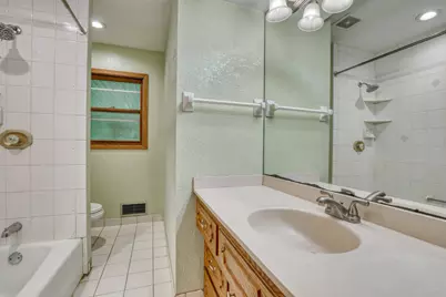 N52W21868  Virginia Ln, Menomonee Falls, WI 53051 - Photo 24