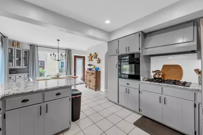 173 W Highland Ave, Burlington, WI 53105 - Photo 14