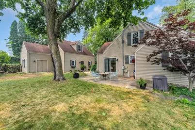 173 W Highland Ave, Burlington, WI 53105 - Photo 46