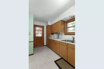 24  Park View Ln, Watertown, WI 53094 - Photo 14