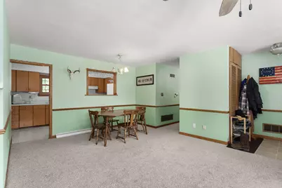 24  Park View Ln, Watertown, WI 53094 - Photo 12