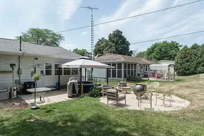 24  Park View Ln, Watertown, WI 53094 - Photo 30