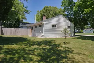 8189 N 54th St, Brown Deer, WI 53223 - Photo 50