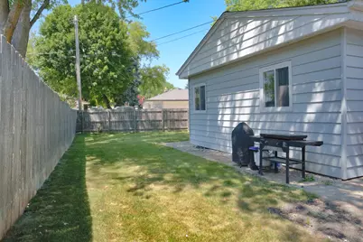 8189 N 54th St, Brown Deer, WI 53223 - Photo 46