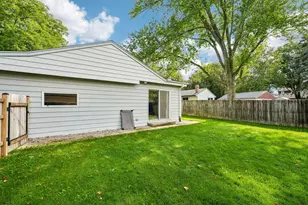 8189 N 54th St, Brown Deer, WI 53223 - Photo 48