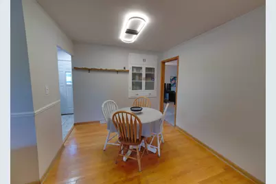 8189 N 54th St, Brown Deer, WI 53223 - Photo 14