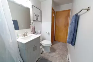 8189 N 54th St, Brown Deer, WI 53223 - Photo 20